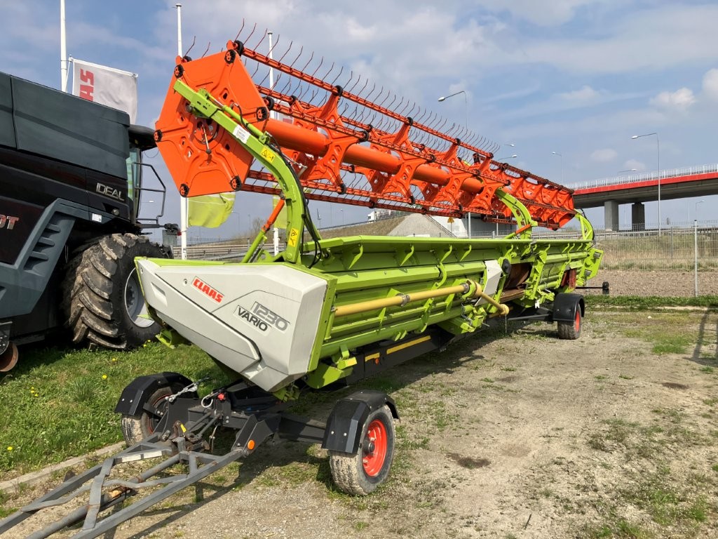 CLAAS Vario V1230