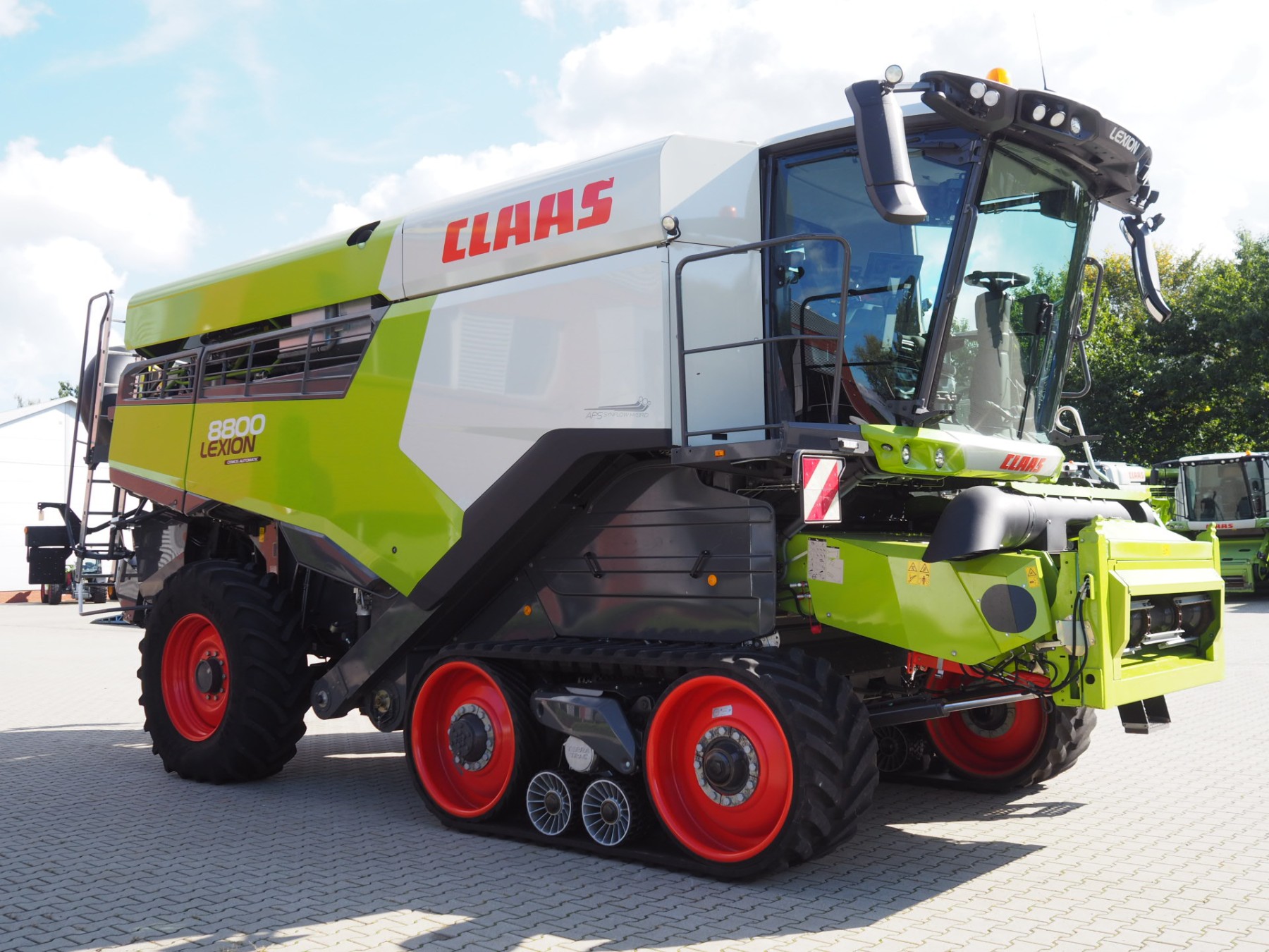 CLAAS Lexion 8800TT + V1380 